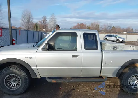 1995 Ford Ranger Super Cab z USA, uszkodzony, nr VIN 1FTCR15X6SPB20541